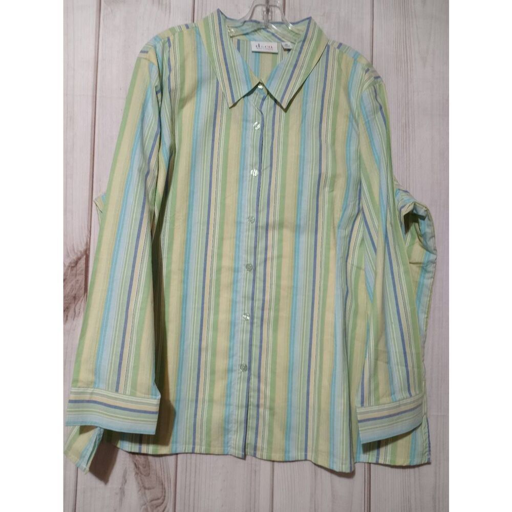 D & Co Shirt Ladies 3x Green Button Front 3/4 Sleeve